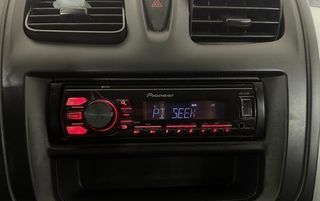 Renault Logan II, 2015 год, 517 000 рублей, 15 фотография