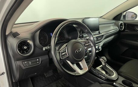 KIA Cerato IV, 2019 год, 1 849 000 рублей, 10 фотография