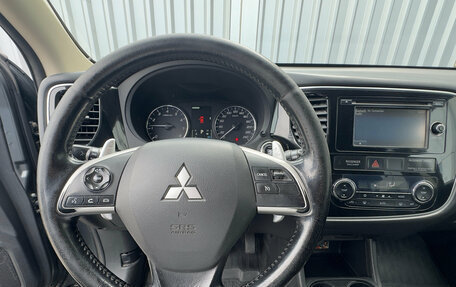 Mitsubishi Outlander III рестайлинг 3, 2014 год, 1 349 000 рублей, 13 фотография
