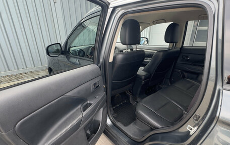 Mitsubishi Outlander III рестайлинг 3, 2014 год, 1 349 000 рублей, 18 фотография