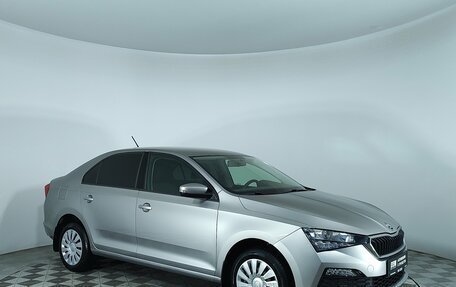 Skoda Rapid II, 2021 год, 1 365 000 рублей, 2 фотография