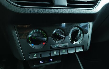 Skoda Rapid II, 2021 год, 1 365 000 рублей, 18 фотография