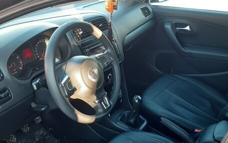 Volkswagen Polo VI (EU Market), 2012 год, 600 000 рублей, 5 фотография