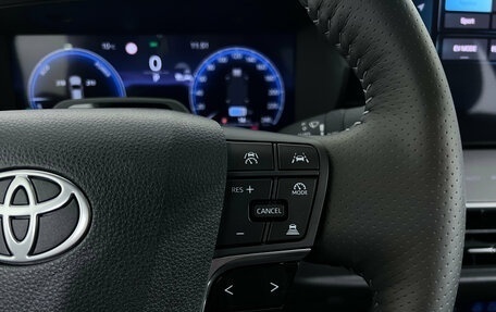 Toyota Camry, 2025 год, 4 225 000 рублей, 16 фотография