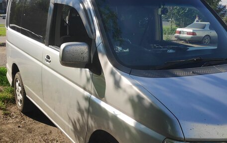 Honda Stepwgn II рестайлинг, 2001 год, 770 000 рублей, 21 фотография