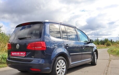 Volkswagen Touran III, 2012 год, 900 000 рублей, 8 фотография