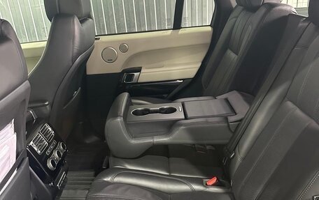 Land Rover Range Rover IV рестайлинг, 2016 год, 3 300 000 рублей, 7 фотография