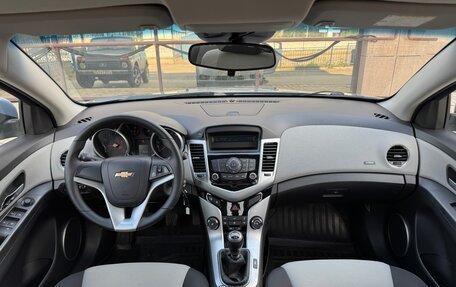 Chevrolet Cruze II, 2011 год, 865 000 рублей, 9 фотография