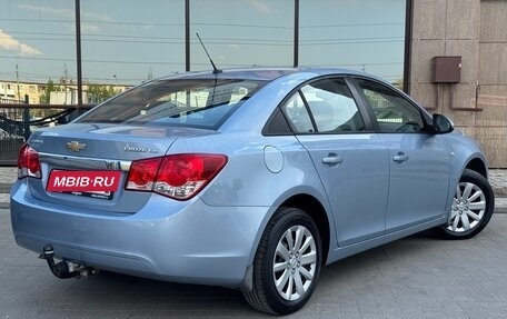 Chevrolet Cruze II, 2011 год, 865 000 рублей, 6 фотография