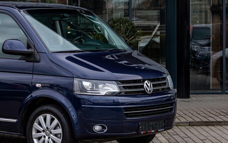 Volkswagen Multivan T5, 2012 год, 2 495 000 рублей, 9 фотография