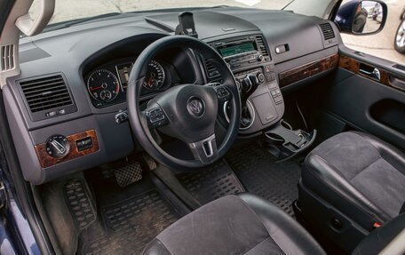 Volkswagen Multivan T5, 2012 год, 2 495 000 рублей, 13 фотография