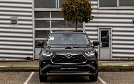 Toyota Highlander, 2026 год, 5 795 000 рублей, 2 фотография