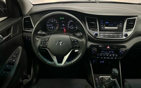 Hyundai Tucson III, 2016 год, 1 750 000 рублей, 14 фотография
