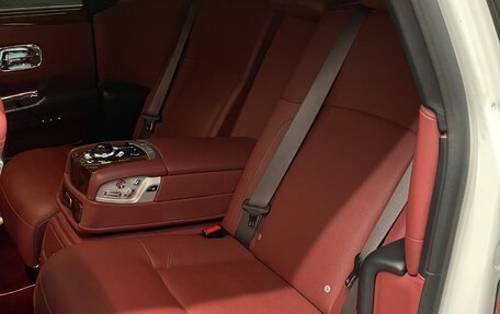 Rolls-Royce Ghost I, 2011 год, 13 500 000 рублей, 24 фотография