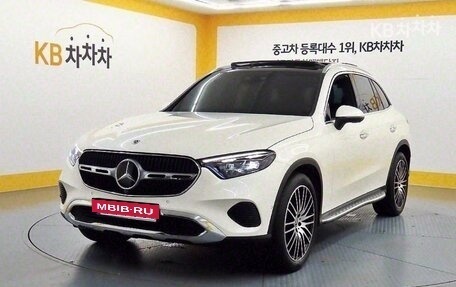 Mercedes-Benz GLC, 2024 год, 6 485 000 рублей, 2 фотография