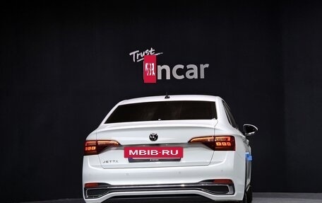 Volkswagen Jetta VII, 2023 год, 1 870 000 рублей, 3 фотография