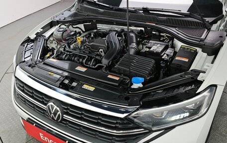 Volkswagen Jetta VII, 2024 год, 2 280 000 рублей, 10 фотография