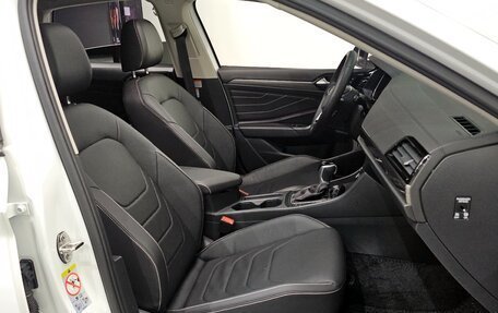 Volkswagen Jetta VII, 2024 год, 2 280 000 рублей, 18 фотография