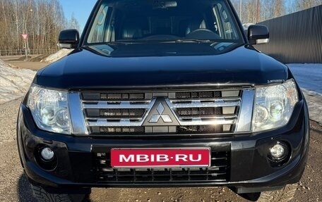 Mitsubishi Pajero IV, 2012 год, 2 000 000 рублей, 1 фотография