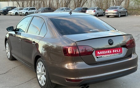 Volkswagen Jetta VI, 2011 год, 1 100 000 рублей, 1 фотография