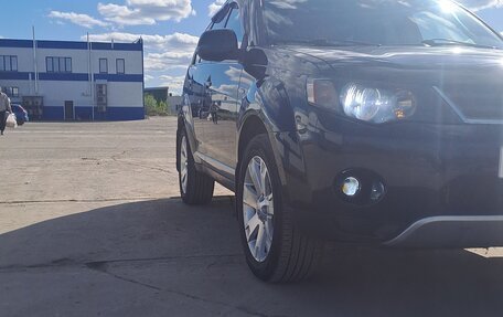 Mitsubishi Outlander III рестайлинг 3, 2008 год, 975 000 рублей, 1 фотография
