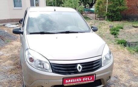 Renault Sandero I, 2011 год, 430 000 рублей, 1 фотография