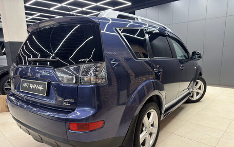 Mitsubishi Outlander III рестайлинг 3, 2008 год, 984 999 рублей, 3 фотография