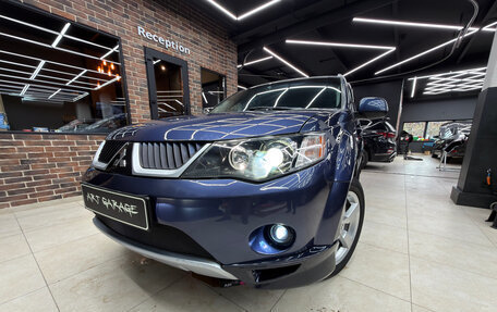 Mitsubishi Outlander III рестайлинг 3, 2008 год, 984 999 рублей, 11 фотография