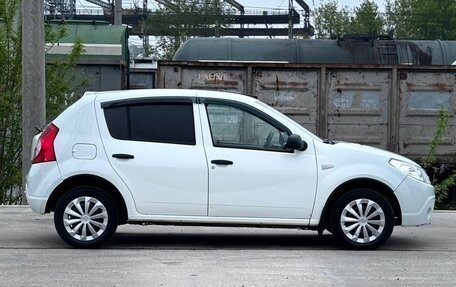 Renault Sandero I, 2013 год, 320 000 рублей, 5 фотография