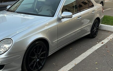 Mercedes-Benz E-Класс, 2007 год, 1 750 000 рублей, 17 фотография