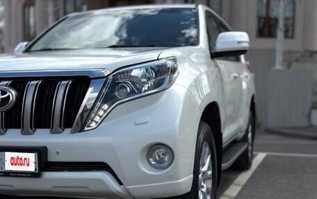 Toyota Land Cruiser Prado 150 рестайлинг 2, 2014 год, 3 650 000 рублей, 10 фотография