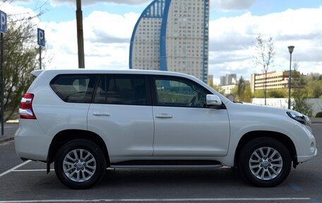 Toyota Land Cruiser Prado 150 рестайлинг 2, 2014 год, 3 650 000 рублей, 13 фотография