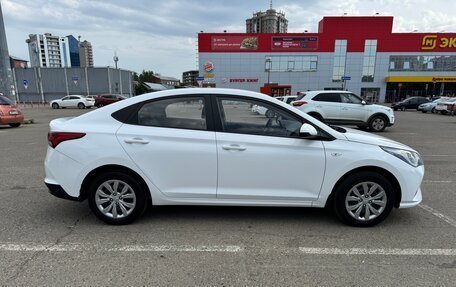 Hyundai Solaris II рестайлинг, 2021 год, 1 490 000 рублей, 4 фотография