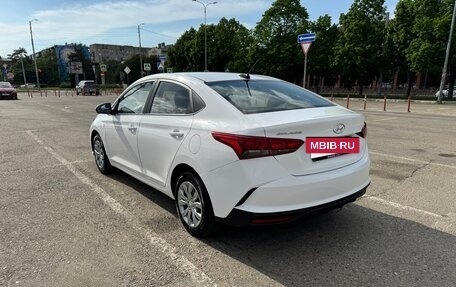 Hyundai Solaris II рестайлинг, 2021 год, 1 490 000 рублей, 7 фотография
