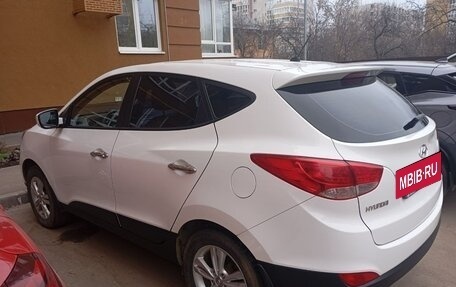 Hyundai ix35 I рестайлинг, 2013 год, 1 040 000 рублей, 6 фотография