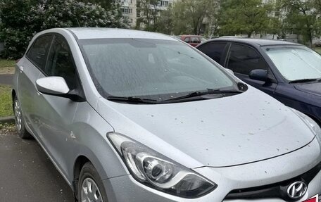 Hyundai i30 II рестайлинг, 2014 год, 1 000 000 рублей, 2 фотография