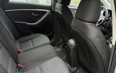 Hyundai i30 II рестайлинг, 2014 год, 1 000 000 рублей, 10 фотография