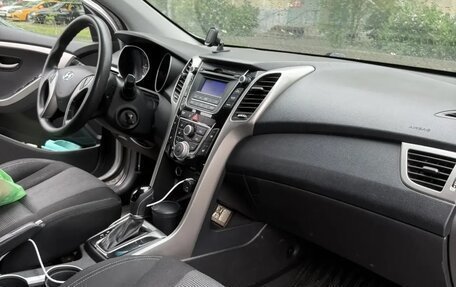 Hyundai i30 II рестайлинг, 2014 год, 1 000 000 рублей, 9 фотография