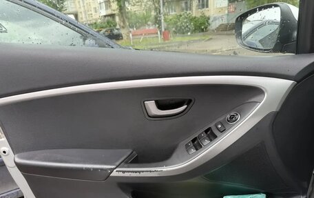Hyundai i30 II рестайлинг, 2014 год, 1 000 000 рублей, 15 фотография