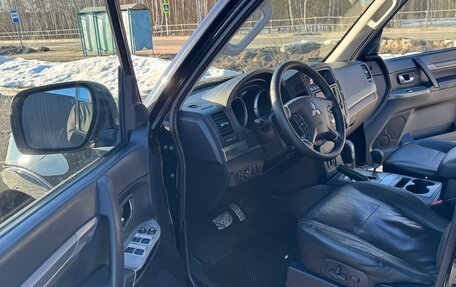 Mitsubishi Pajero IV, 2012 год, 2 000 000 рублей, 3 фотография
