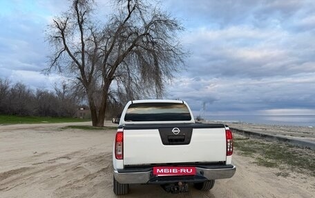 Nissan Navara (Frontier), 2011 год, 1 400 000 рублей, 3 фотография