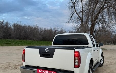 Nissan Navara (Frontier), 2011 год, 1 400 000 рублей, 2 фотография