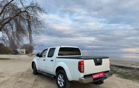 Nissan Navara (Frontier), 2011 год, 1 400 000 рублей, 4 фотография