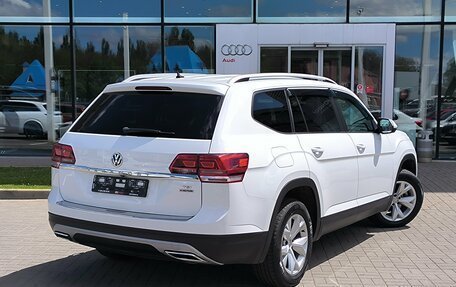 Volkswagen Teramont I, 2018 год, 3 450 000 рублей, 2 фотография