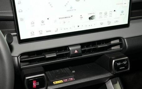 Toyota RAV4, 2026 год, 3 999 999 рублей, 15 фотография