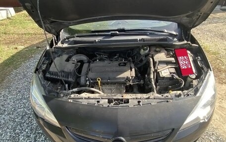 Opel Astra J, 2012 год, 800 000 рублей, 17 фотография