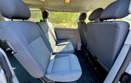 Volkswagen Caravelle T5, 2013 год, 1 970 000 рублей, 13 фотография
