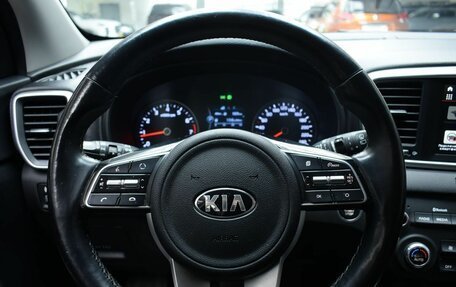 KIA Sportage IV рестайлинг, 2020 год, 1 900 000 рублей, 10 фотография