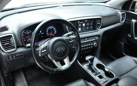 KIA Sportage IV рестайлинг, 2020 год, 1 900 000 рублей, 9 фотография