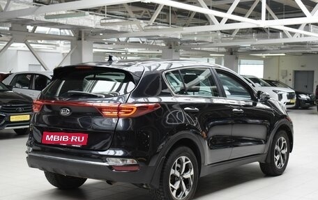 KIA Sportage IV рестайлинг, 2020 год, 1 900 000 рублей, 7 фотография